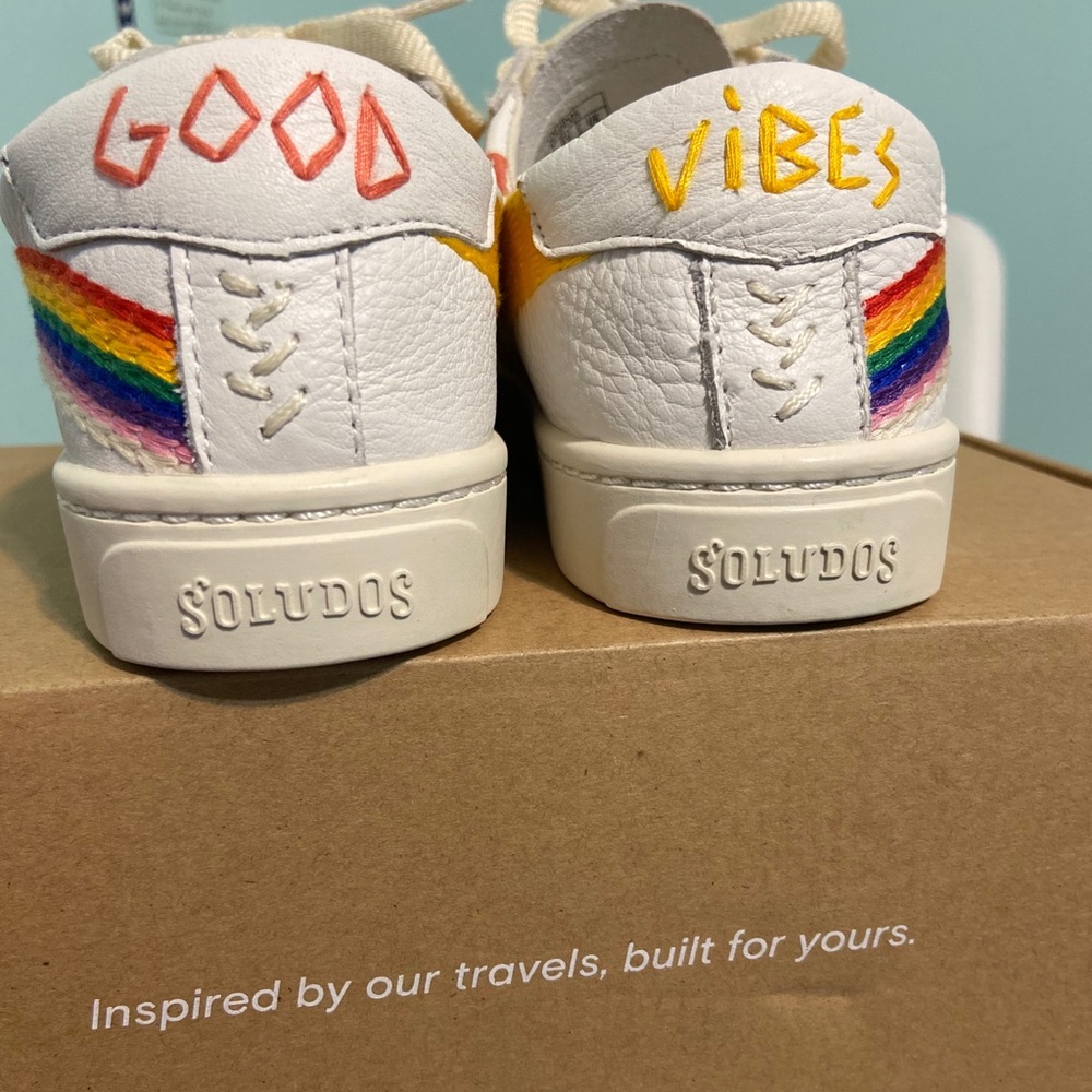 Soludos Rainbow Wave Sneaker
